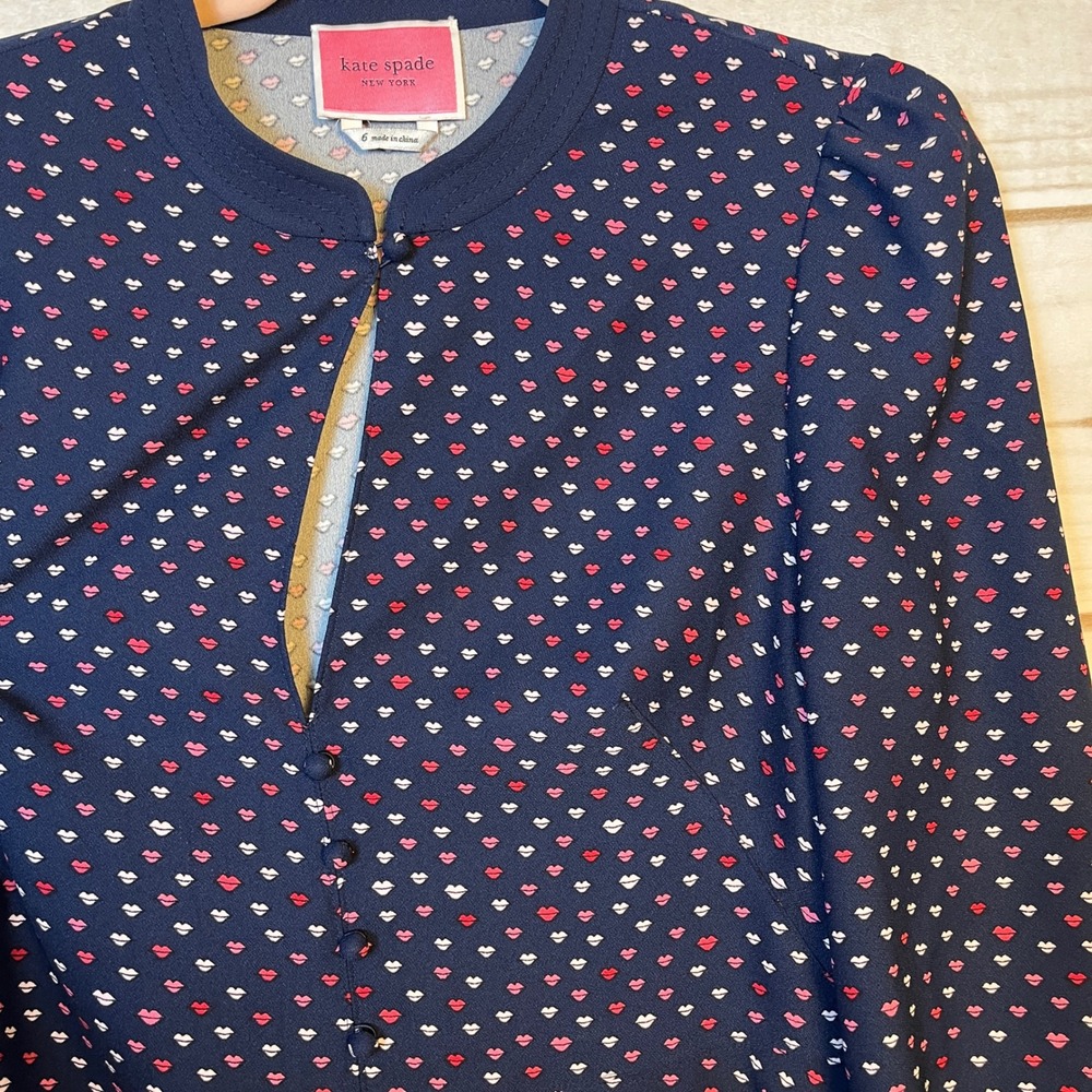 Kate Spade New York Navy Lip Lips Crepe Print Button Front Long Sleeve Dress 6 - Picture 2 of 8